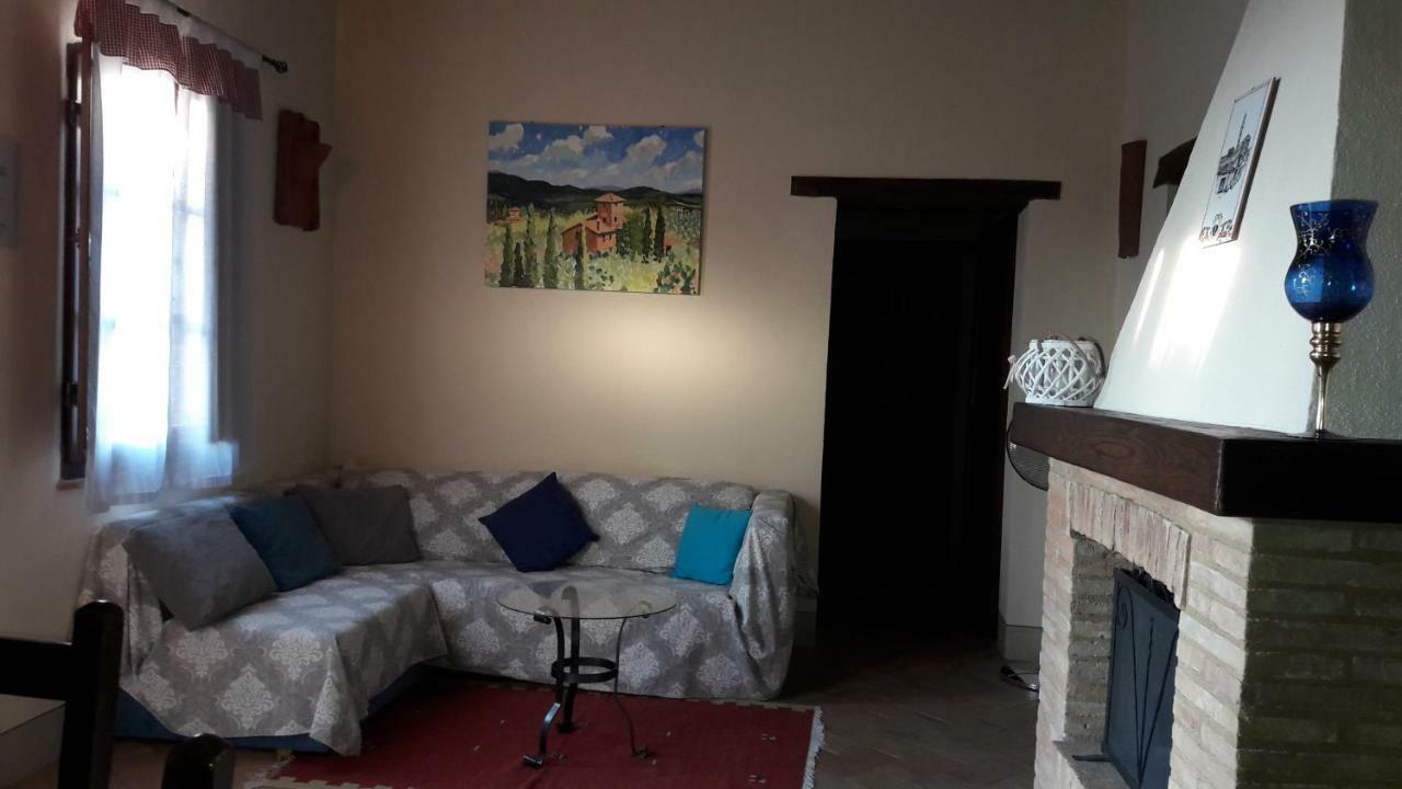 Agriturismo San Pierino Monteroni dʼArbia Exteriör bild